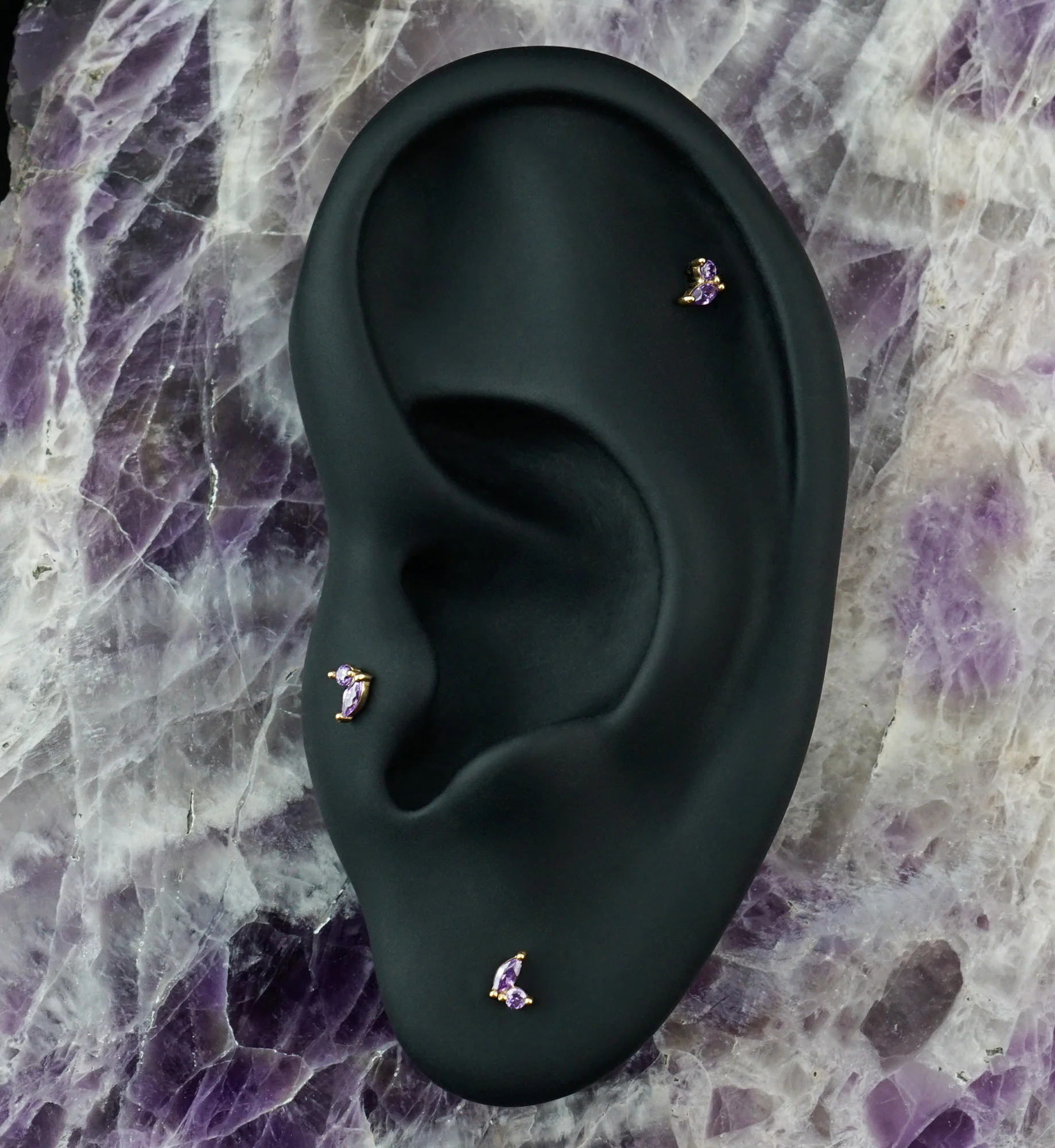 14kt Gold Budding Amethyst CZ Threadless Top - Image 2