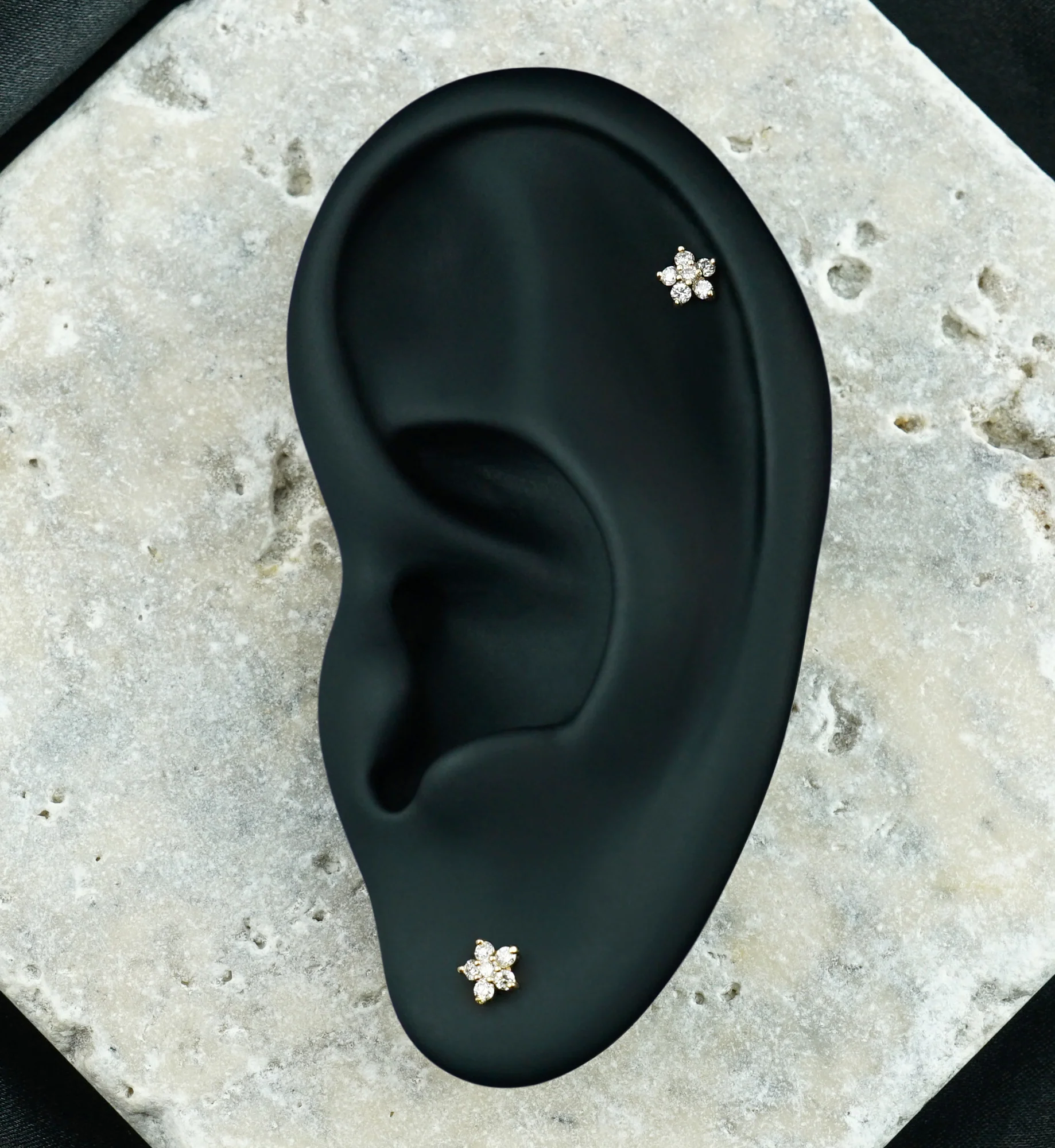 14kt Gold Daisy Lab Grown Diamond Threadless Top - Image 2