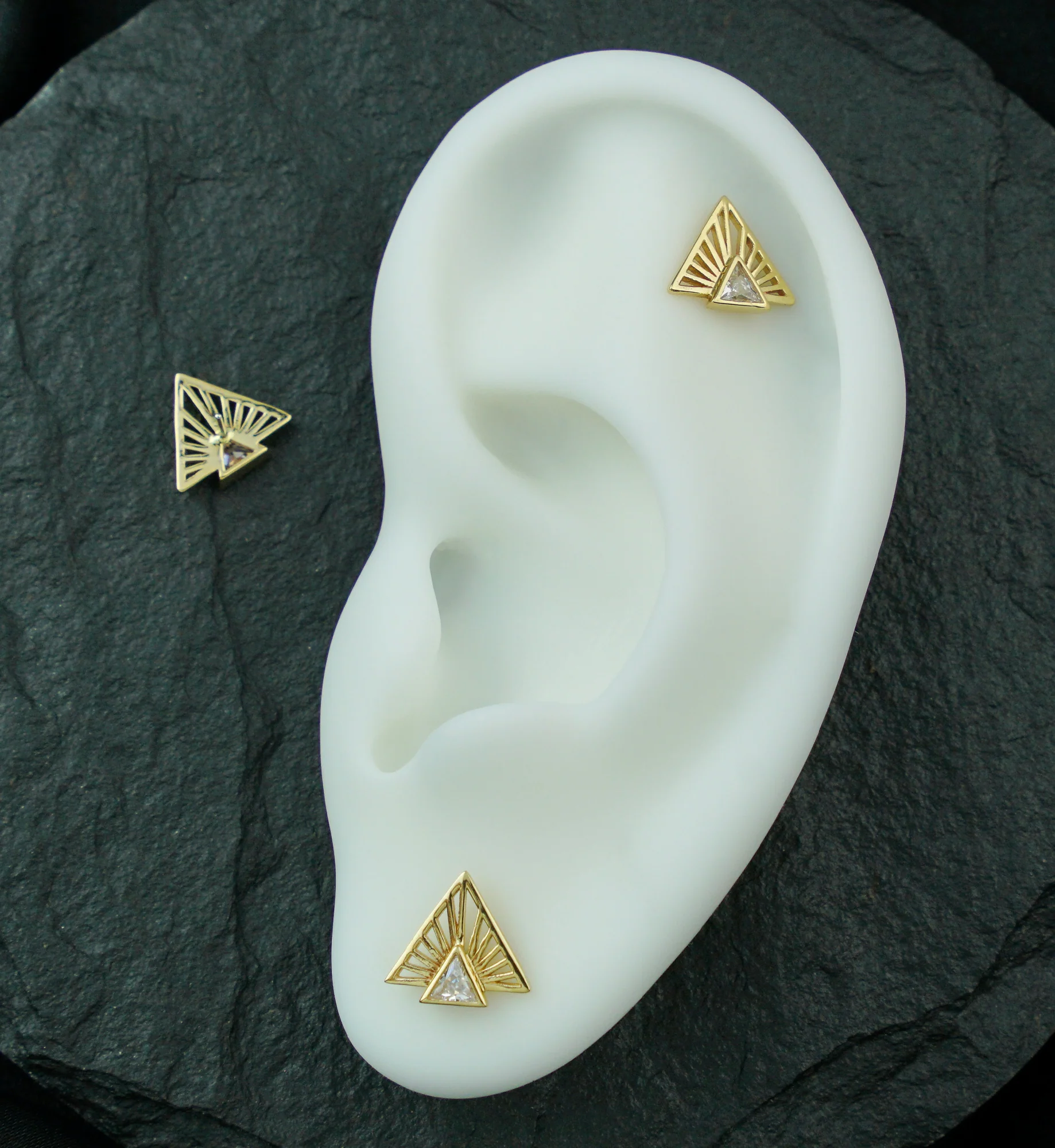 14kt Gold Empire Twin Triangle Clear CZ Threadless Top - Image 2