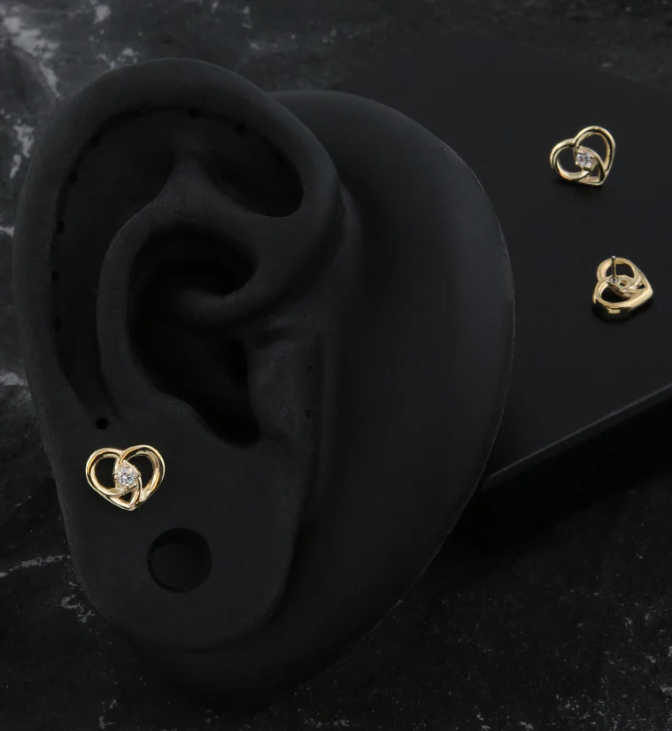 14kt Gold Heart Twist Clear CZ Threadless Top - Image 2