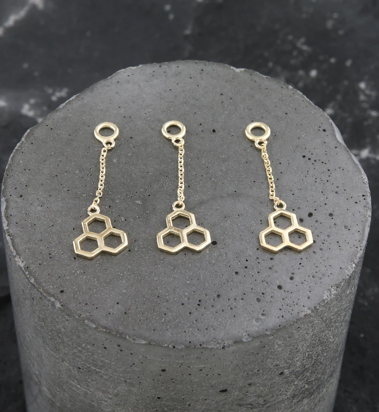 14kt Gold Honeycomb Dangle Chain Charm - Image 2