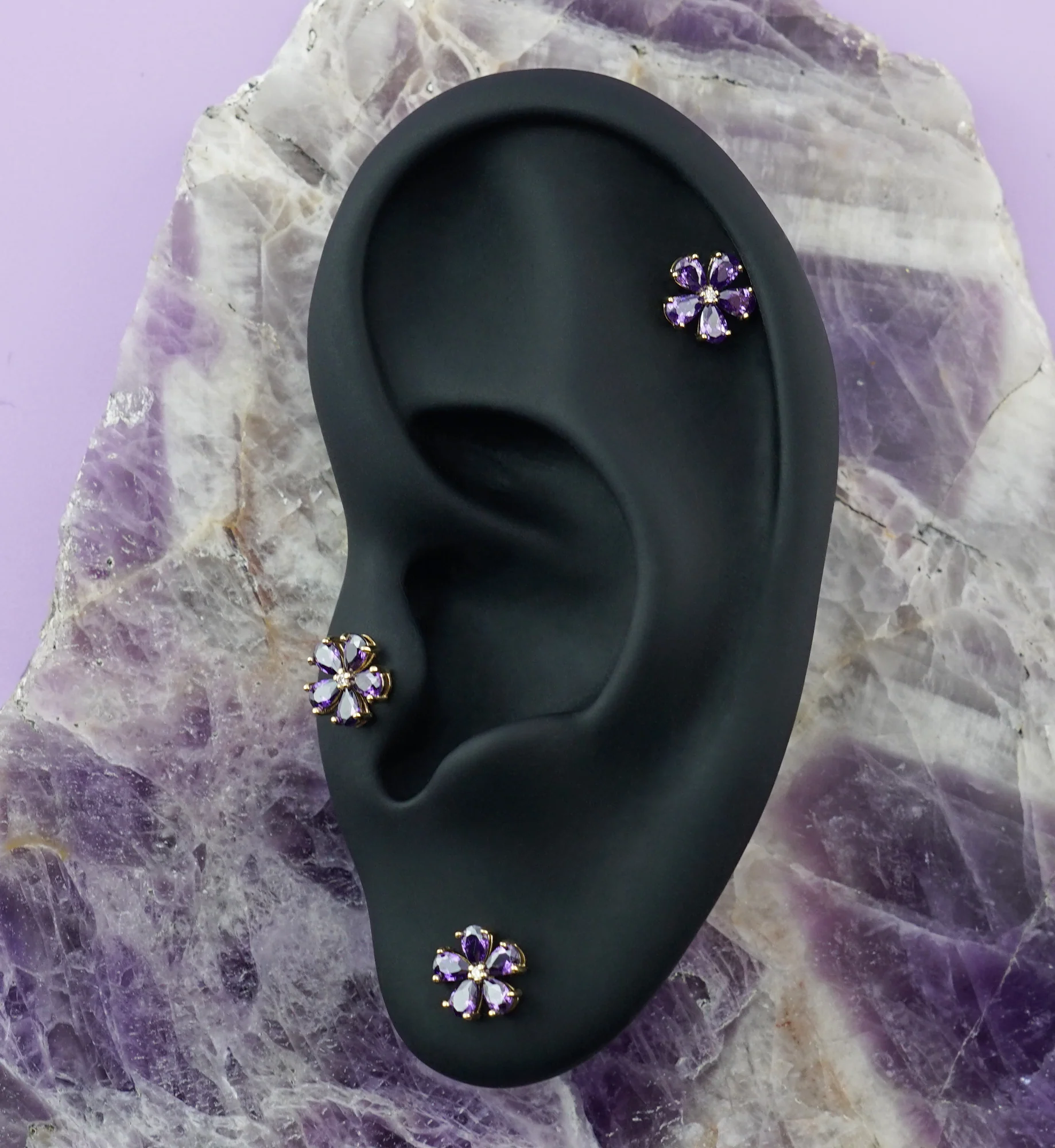 14kt Gold Myosotis Amethyst CZ Threadless Top - Image 2