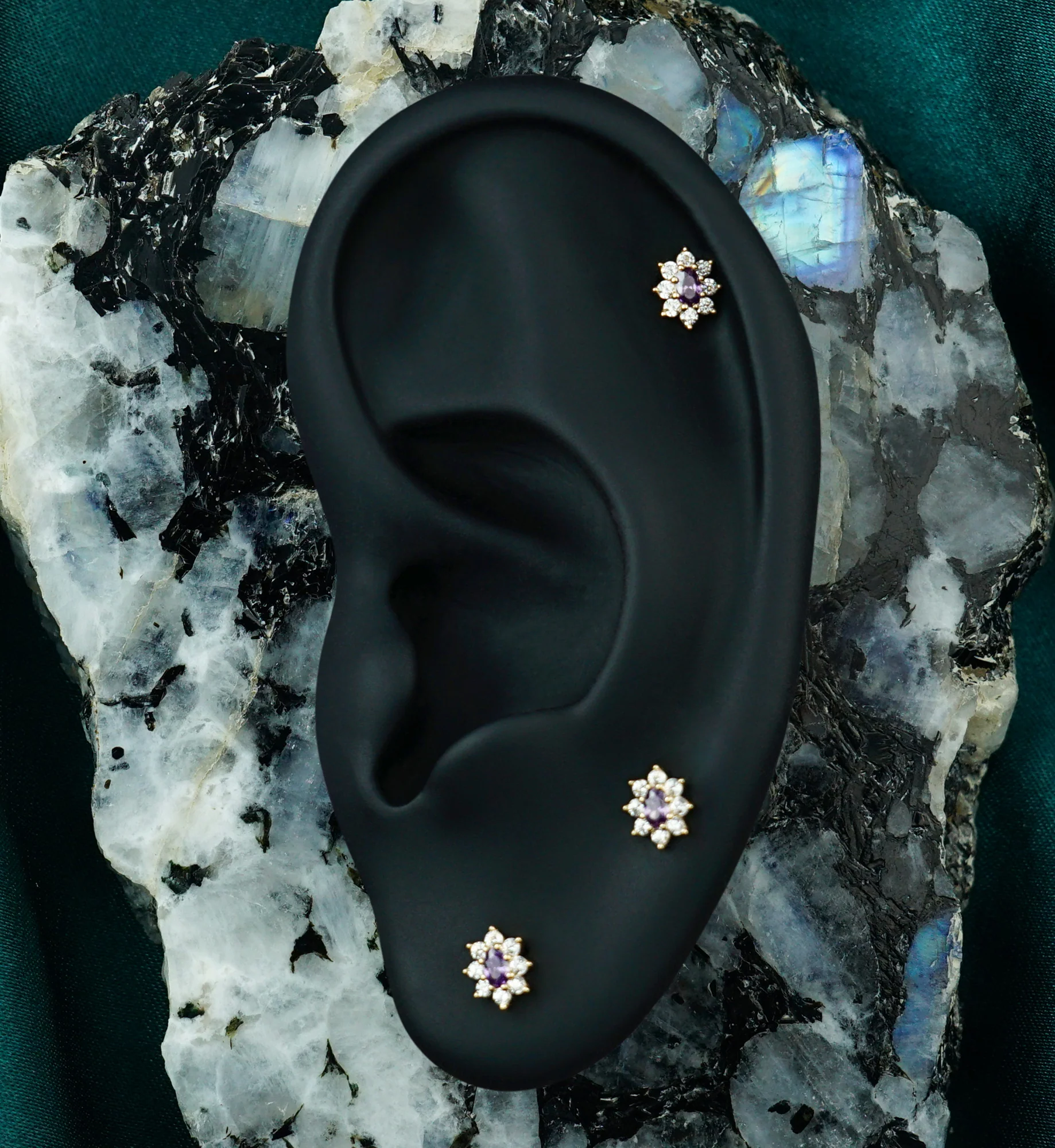 14kt Gold Oval Flower Amethyst CZ Threadless Top - Image 2