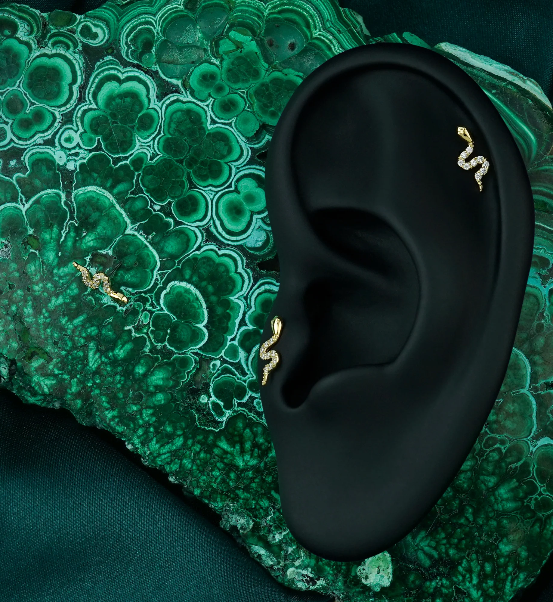 14kt Gold Slithering Serpent Clear CZ Threadless Top - Image 3
