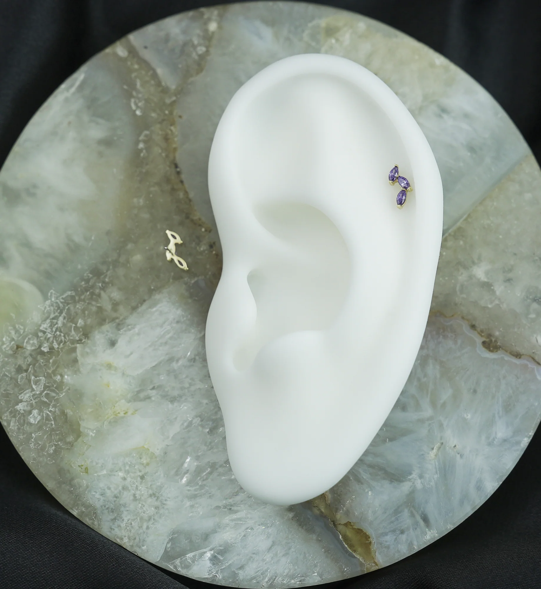 14kt Gold Triple Marquise Vine Amethyst CZ Threadless Top - Image 2