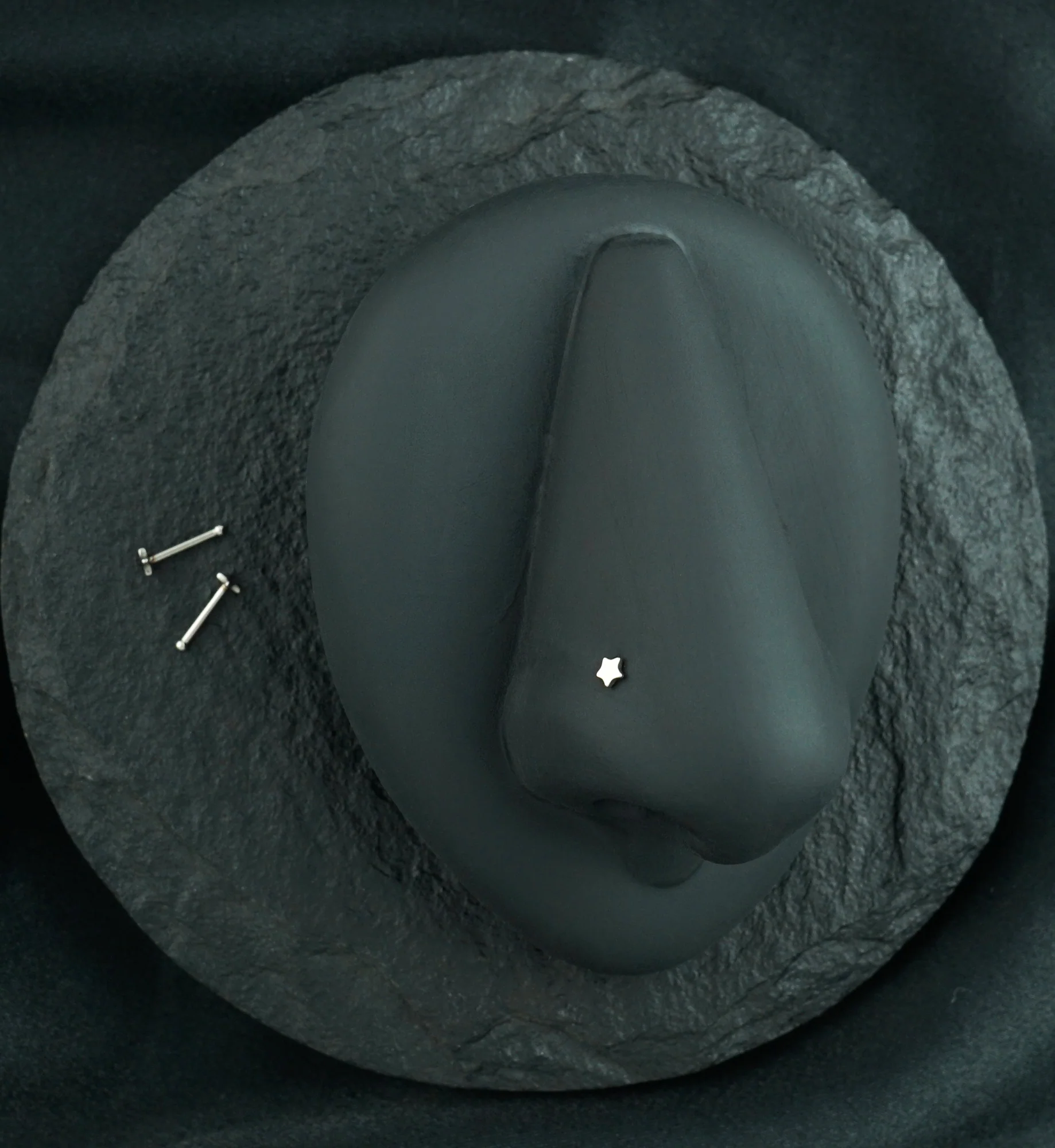 20G Star Top Stainless Steel Nosebone - Image 2