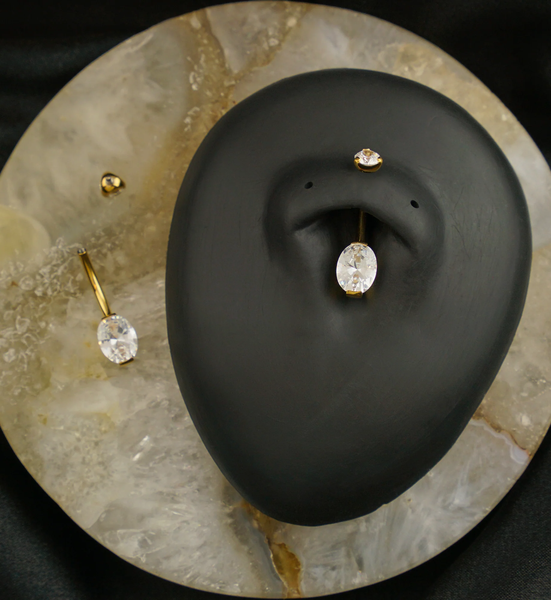 24kt Gold PVD Double Oval CZ Titanium Belly Button Ring - Image 2