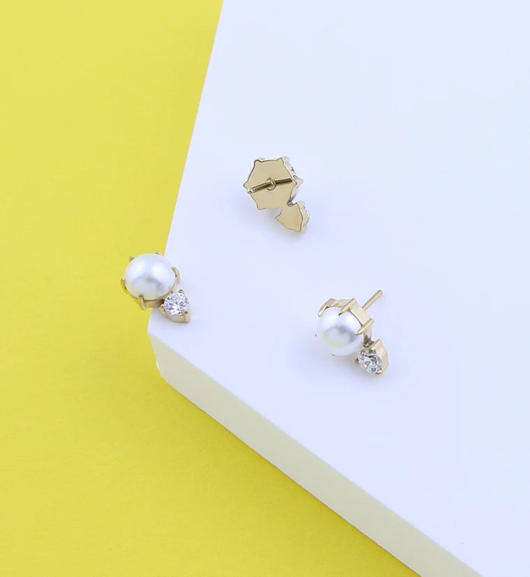 24kt Gold PVD Pearl Shell Drop Clear CZ Titanium Threadless Top - Image 2