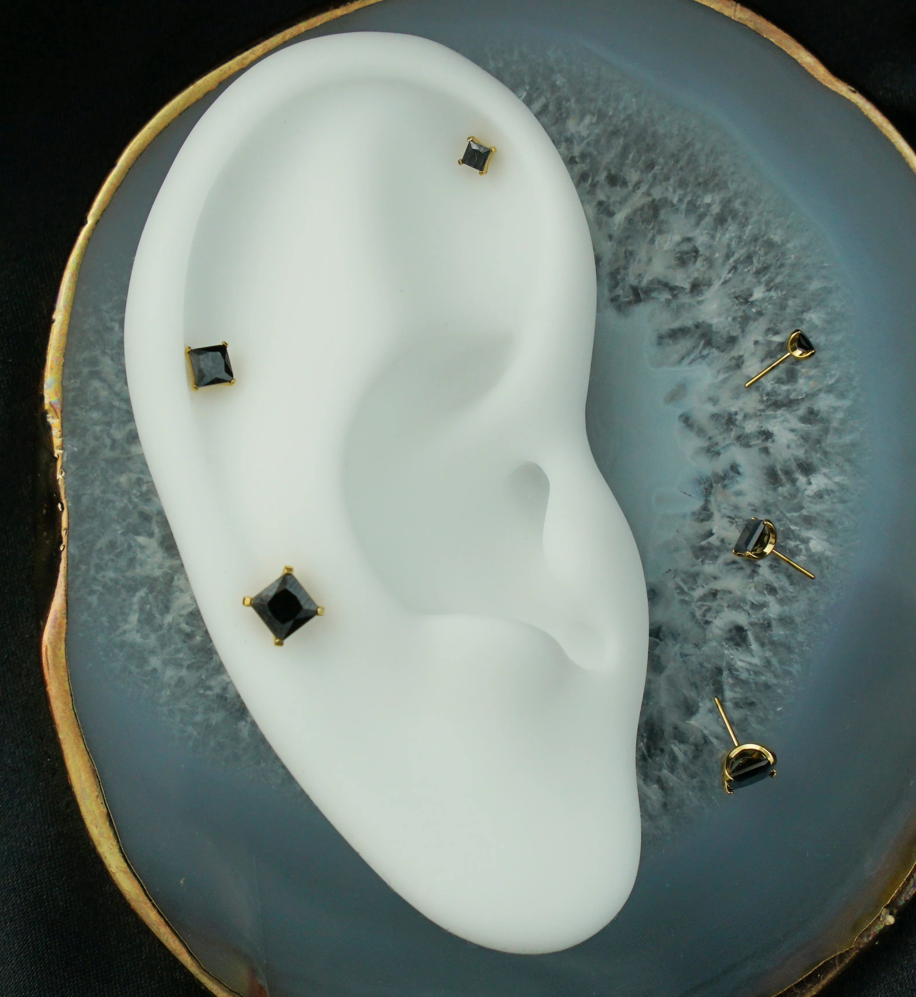 24kt Gold PVD Princess Black CZ Threadless Titanium Top - Image 2
