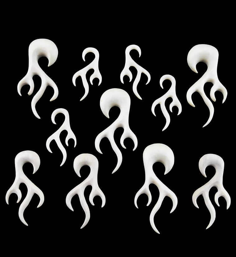 Antler Wooden Hangers - Image 3