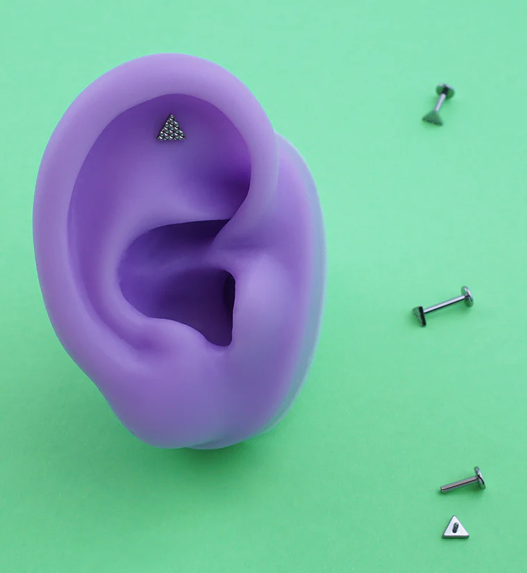Beaded Triangle Internally Threaded Titanium Labret - Image 2