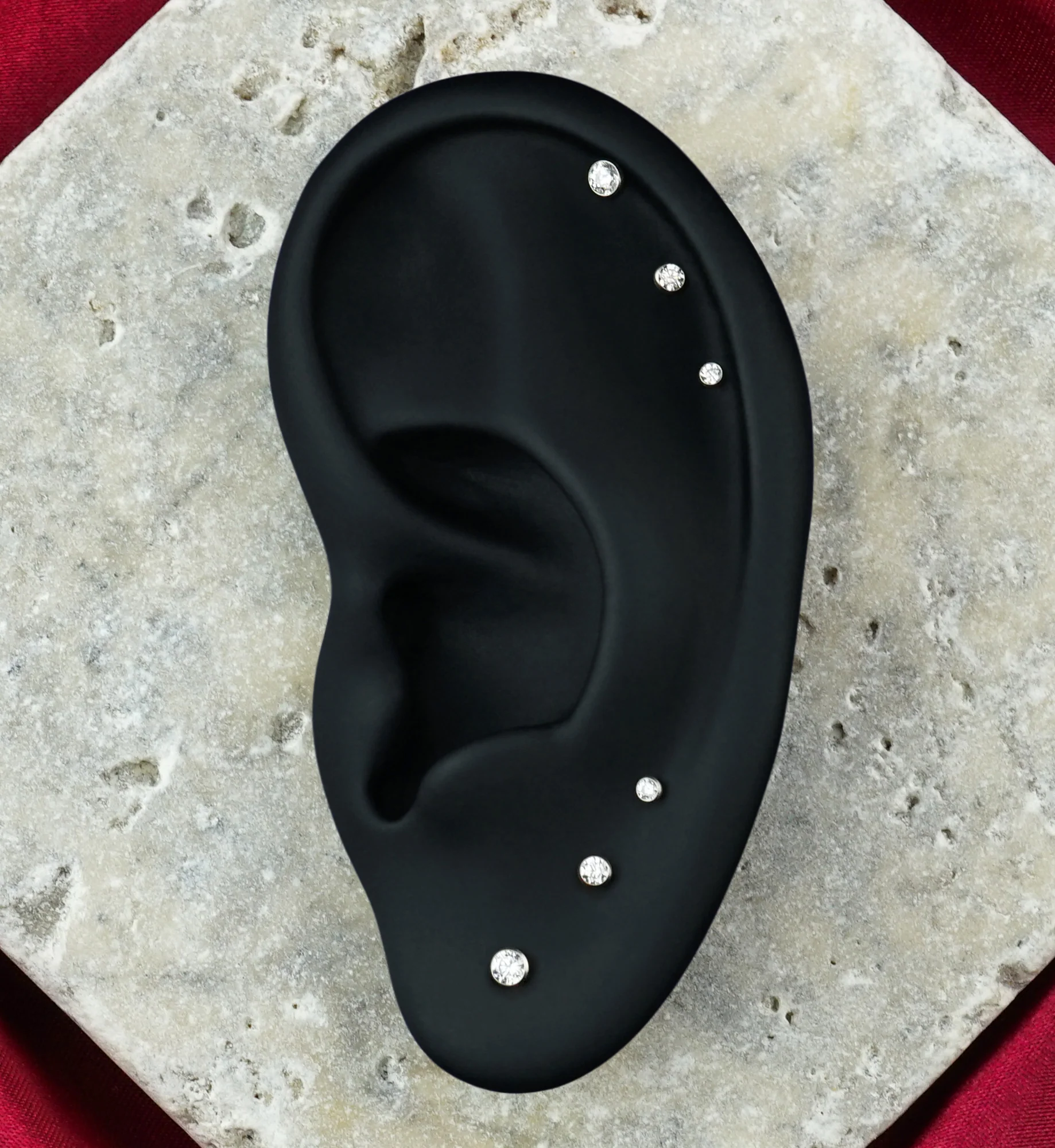 Bezel CZ Long Thread Internally Threaded Titanium Labret - Image 2