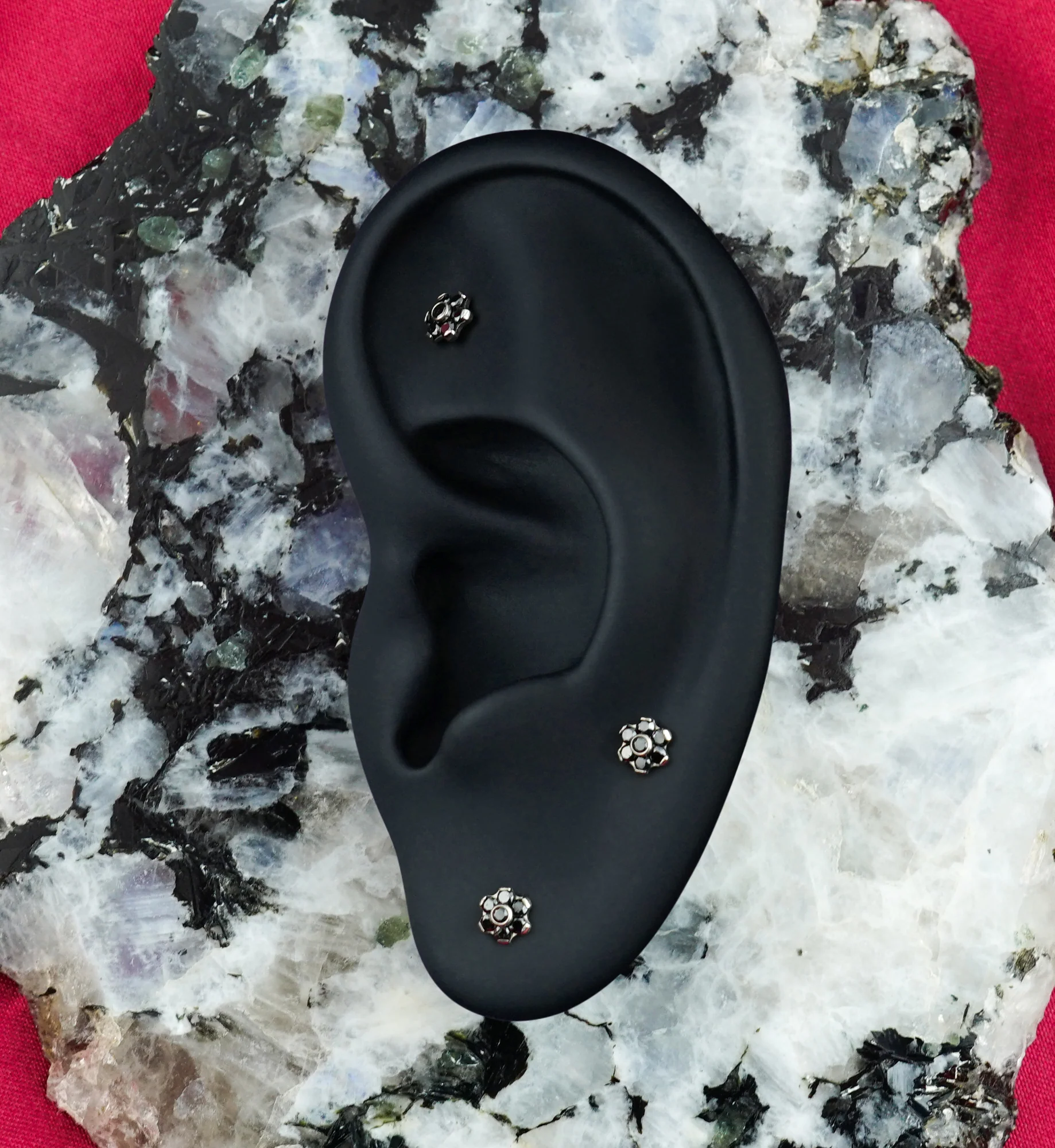 Black Floret Titanium Threaded End