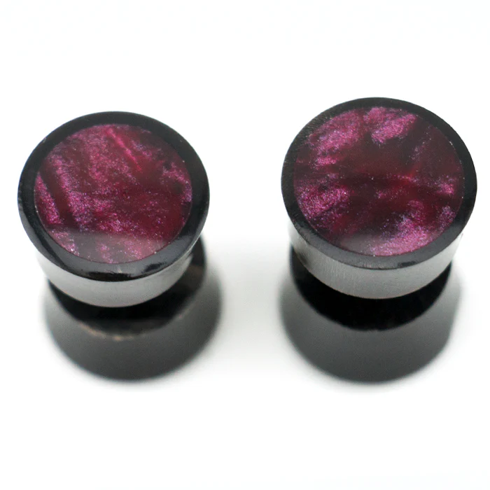 Black Horn Fake Gauges Plugs With Magenta Resin Inlay - Image 3