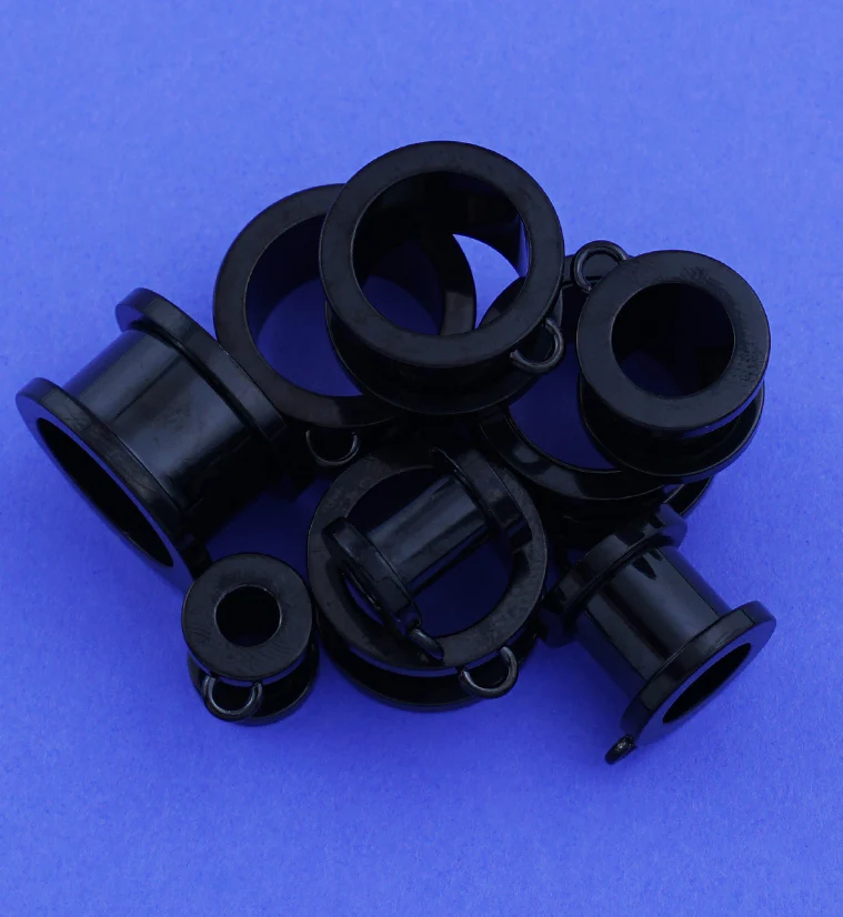 Black PVD Jump Ring Stainless Steel Screw Back Tunnel Plugs - Image 3