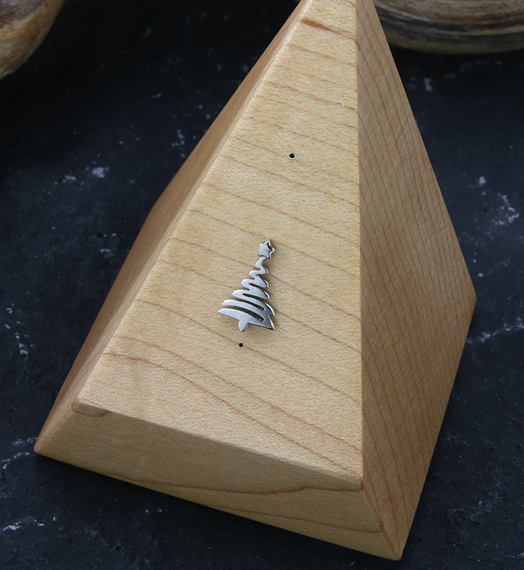Christmas Tree Threadless Titanium Top - Image 2