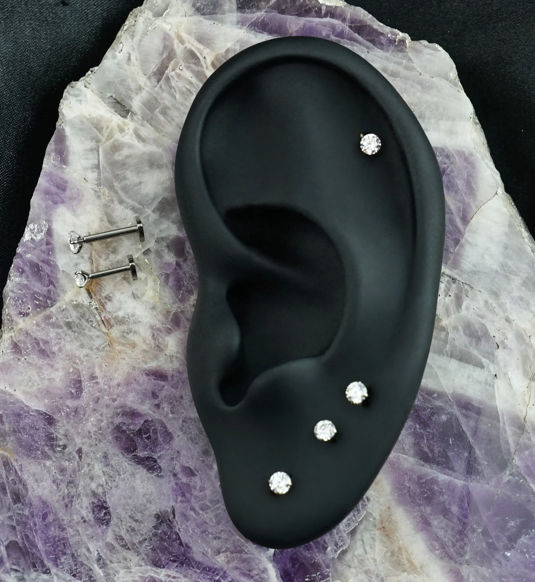Clear CZ Titanium Threadless Heart Back Labret - Image 2