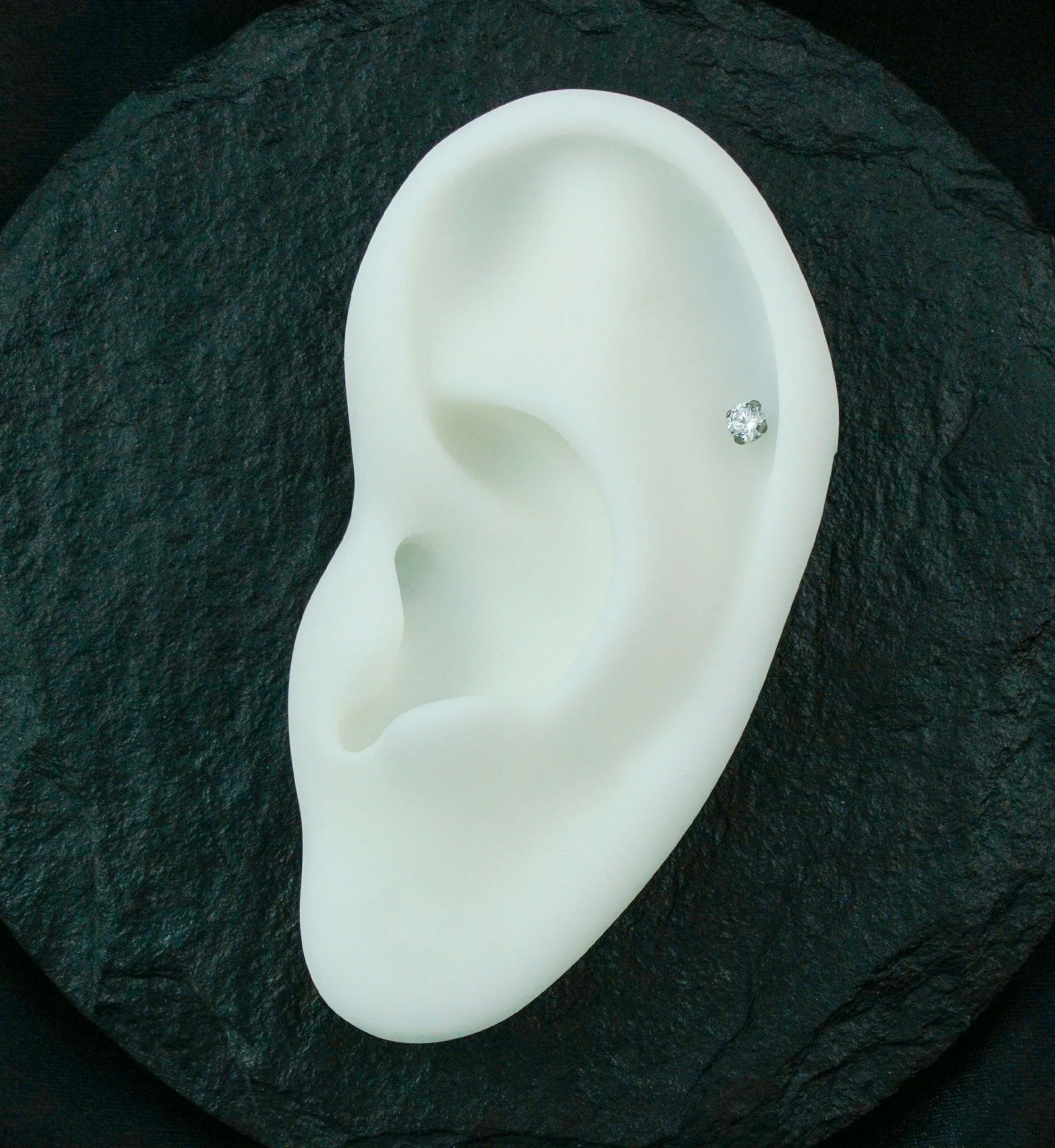 Clear CZ Titanium Threadless Labret - Image 3