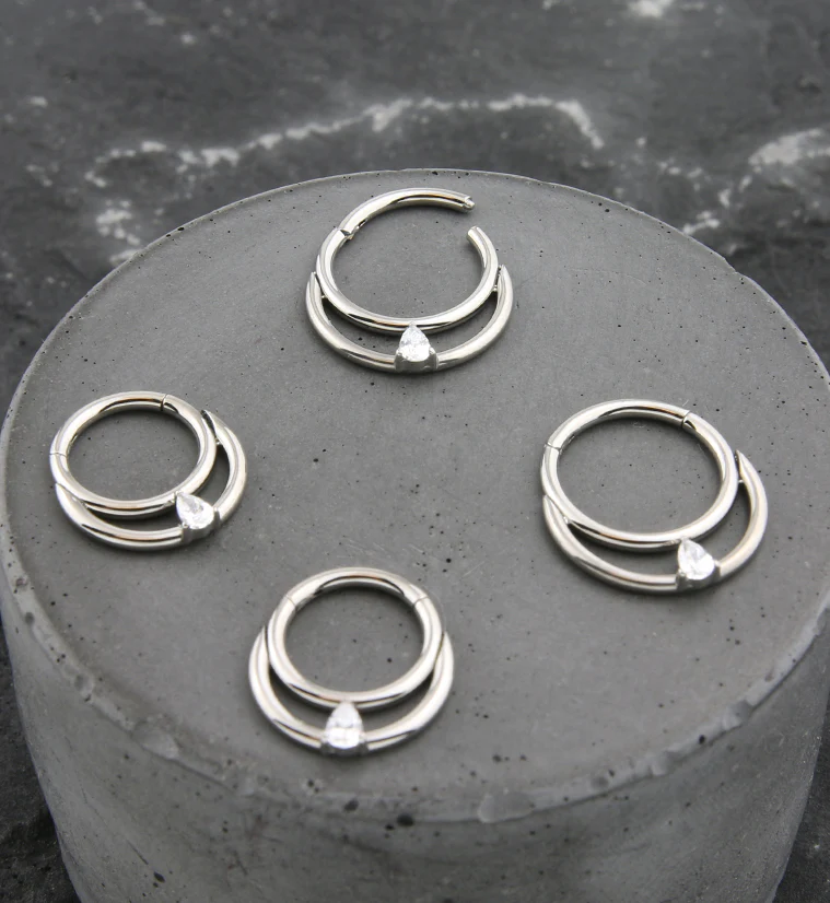 Double Hoop Teardrop CZ Titanium Hinged Segment Ring - Image 2