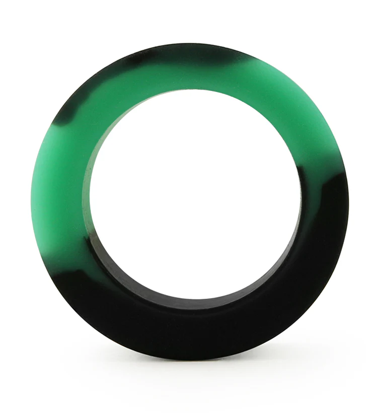 Emerald And Black Double Flare Silicone Tunnel Plugs - Image 3