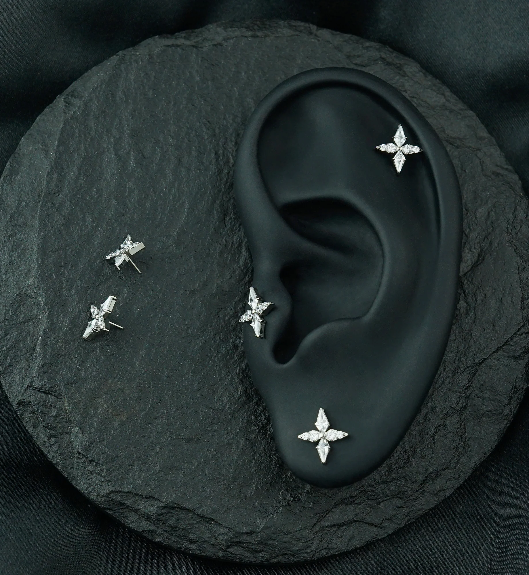 Four Point Star Clear CZ Titanium Threadless Top - Image 2