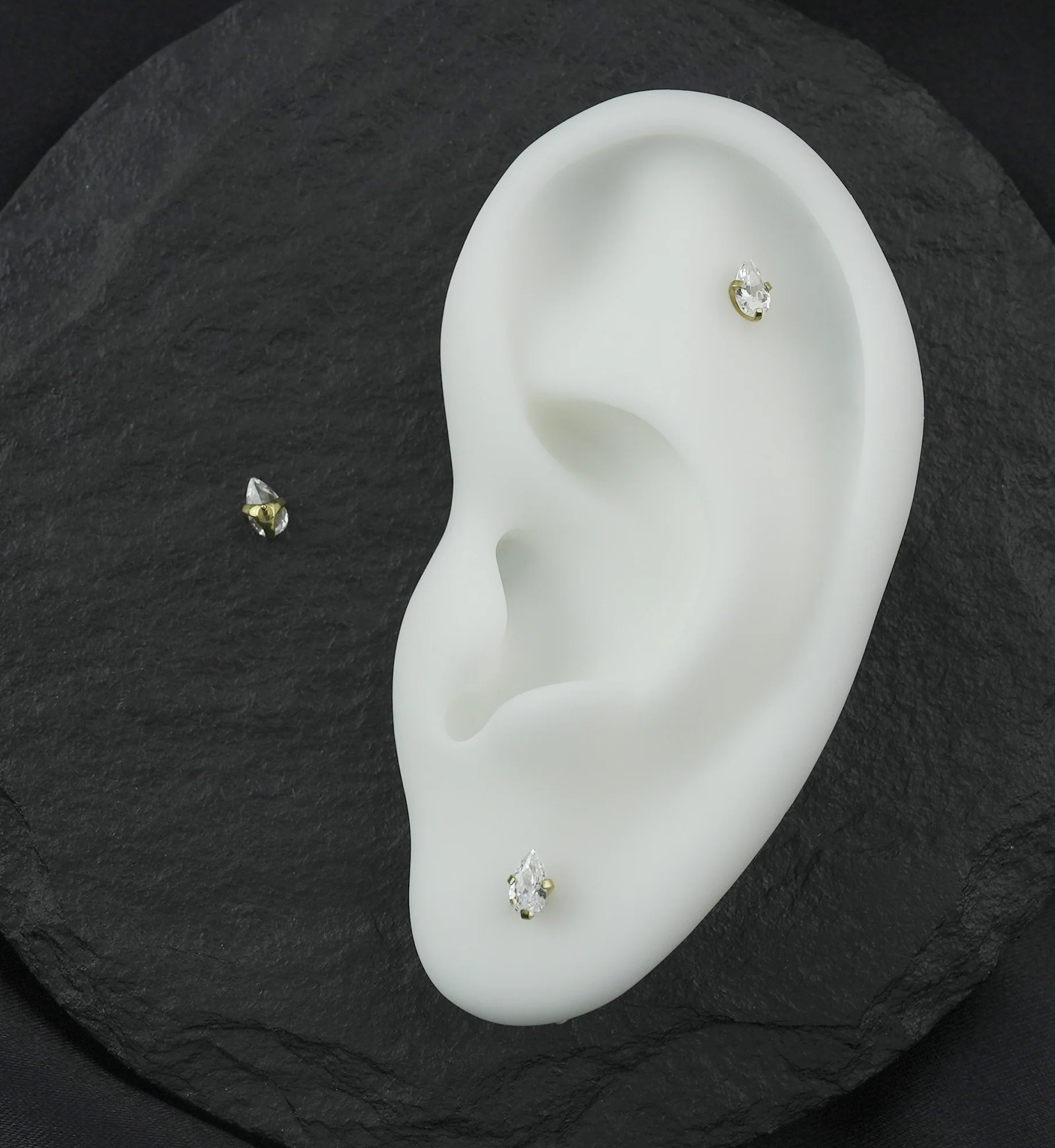 Gold PVD Prong Teardrop Clear CZ Titanium Threadless Top - Image 2