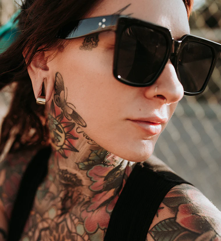 Gold PVD Stainless Steel Hinged Stretched Ear Cuffs - Image 2