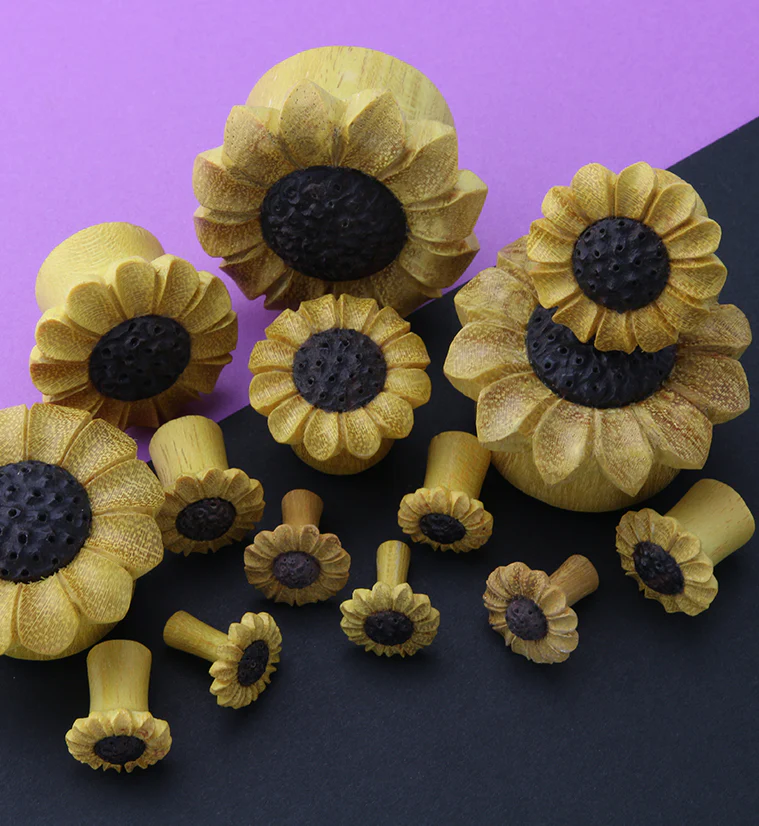 Grand Sunflower Wood Plugs - Image 2