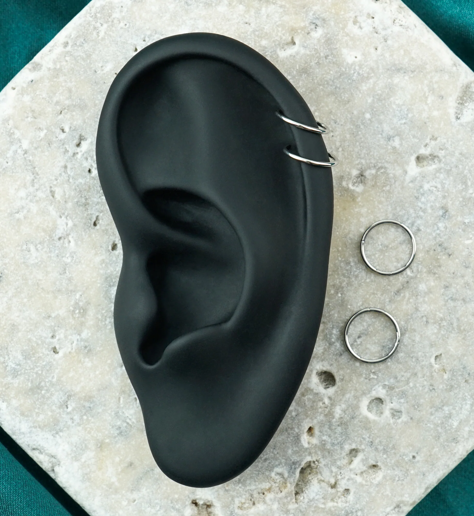 Hinged Stainless Steel Segment Hoop Ring - Image 5