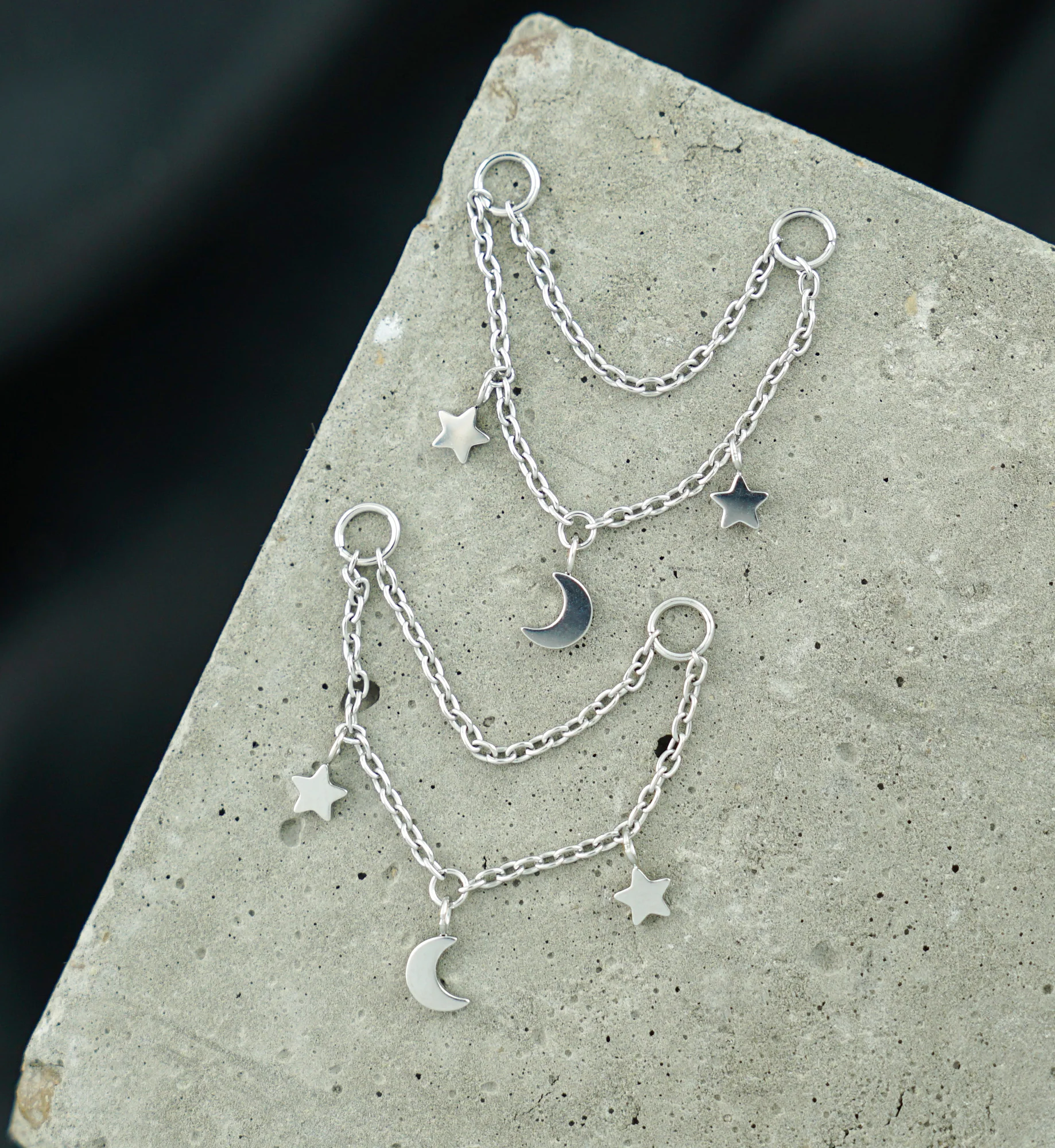 Platinum PVD Celestial Dangle Titanium Double Connecting Piercing Chain - Image 2