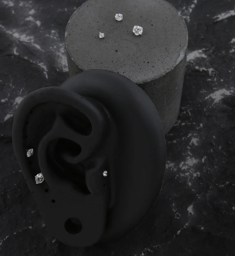 Prong Clear CZ Stainless Steel Internally Threaded Top - Image 2