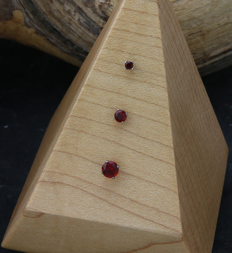 Prong Red CZ Threadless Titanium Top - Image 2
