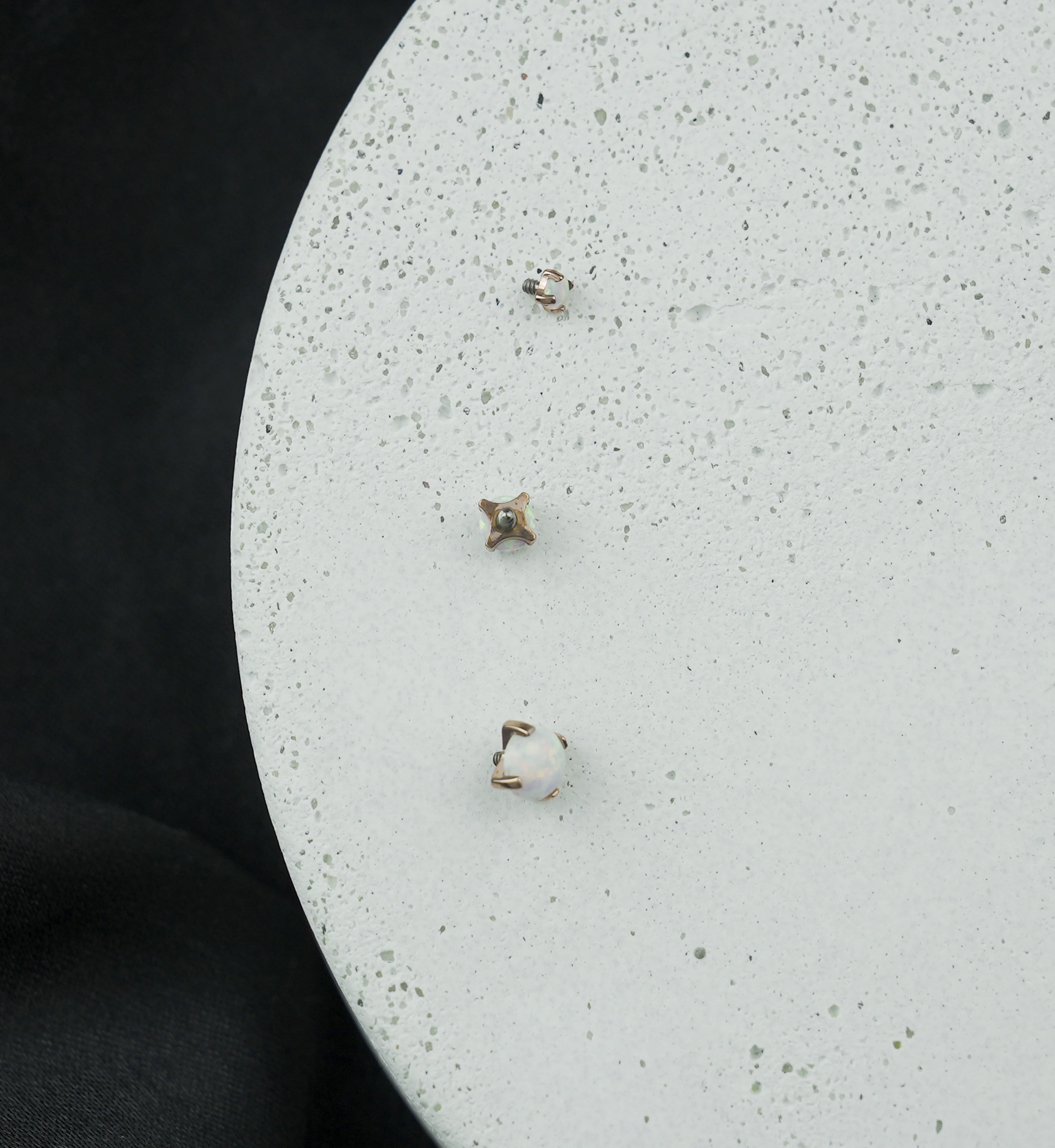 Rose Gold PVD Prong White Opalite Titanium Internally Threaded Top - Image 2