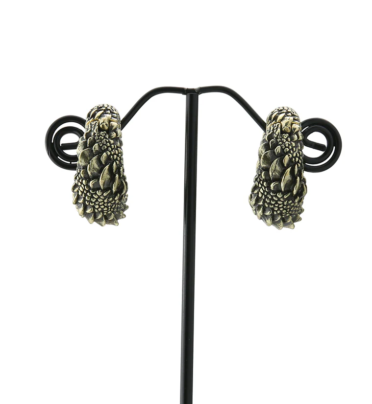 Tarragon Hinged Ear Weights - Image 5