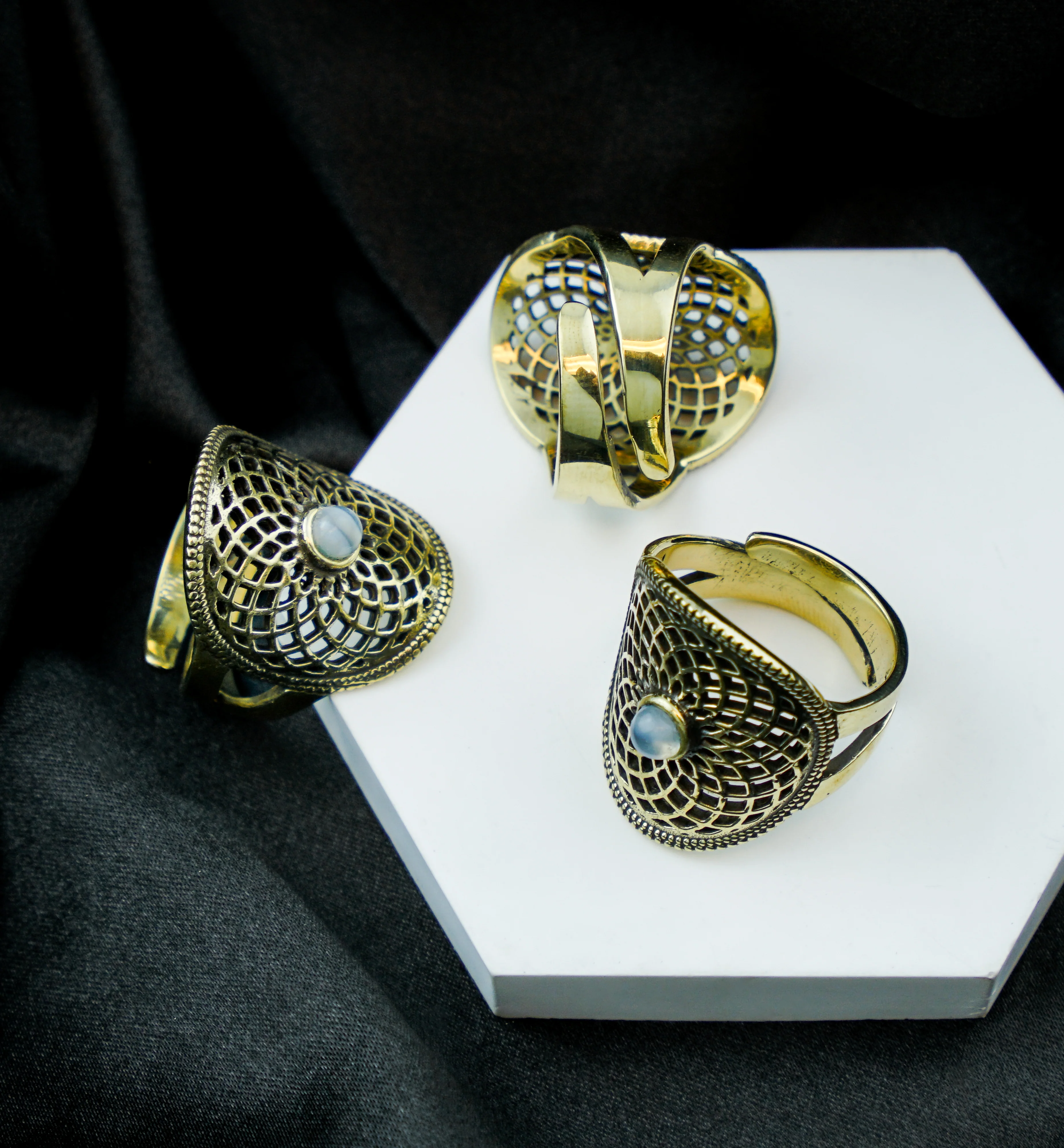 Torus Botswana Agate Stone Brass Ring - Image 2