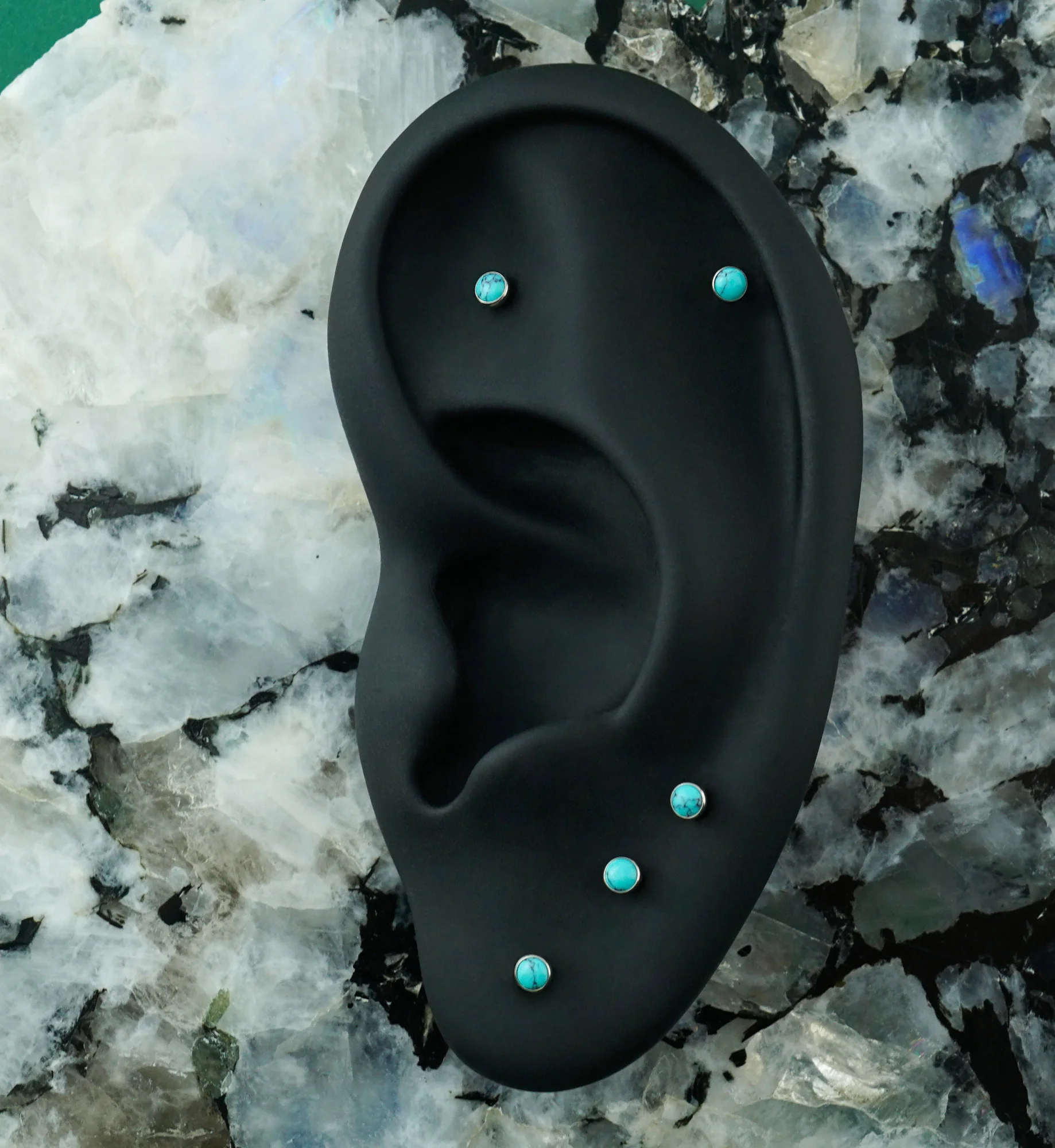 Turquoise Stone Titanium Internally Threaded Labret - Image 2