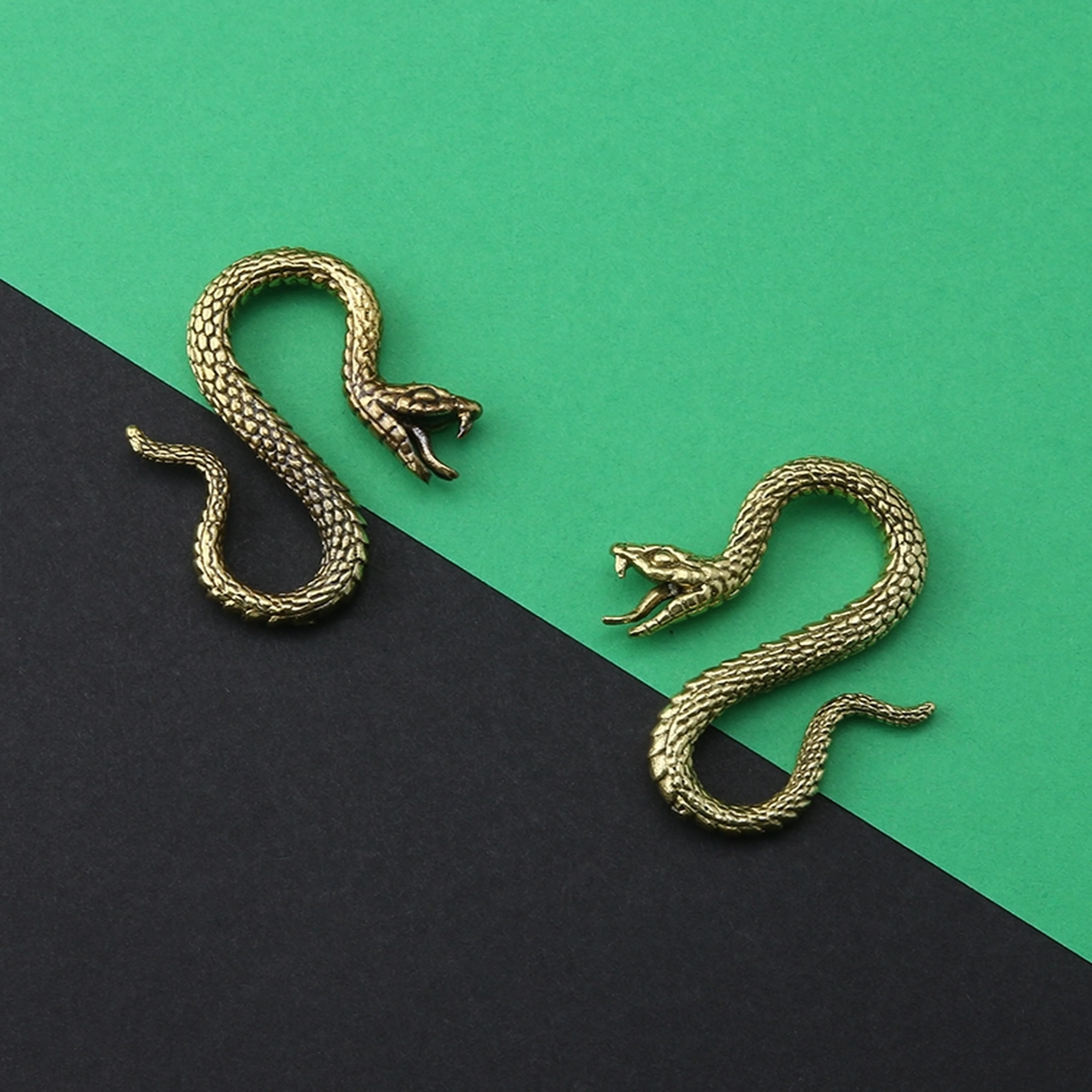 Viper Snake Brass Ear Weights - Image 2