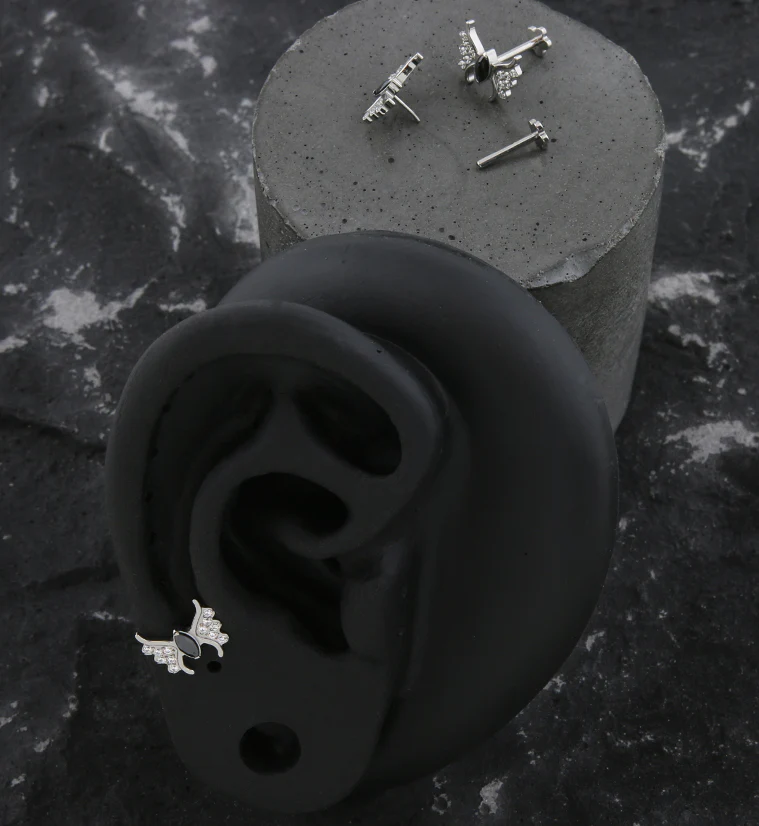 Wings Black CZ Threadless Titanium Flower Back Labret - Image 2
